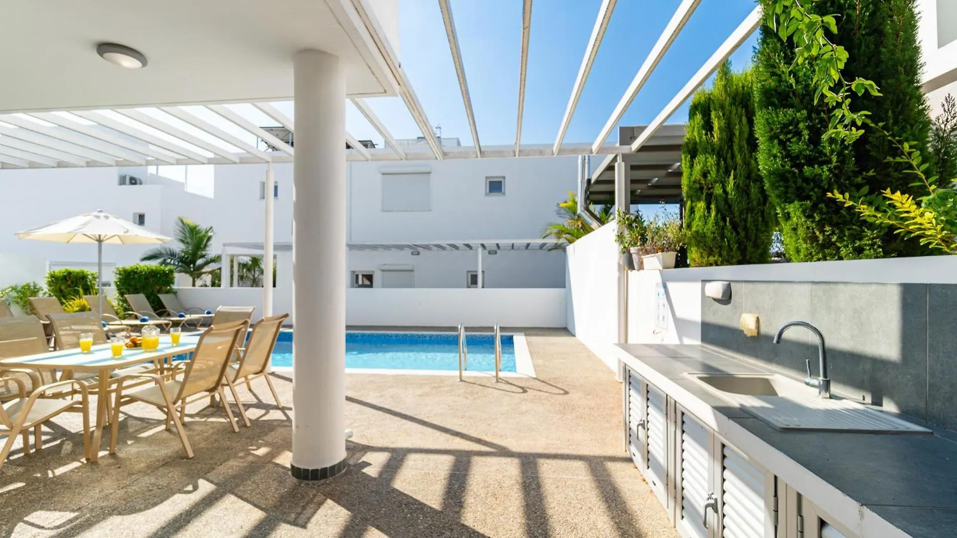 Villa Elite Blu By Ezoria Villas Ayia Napa